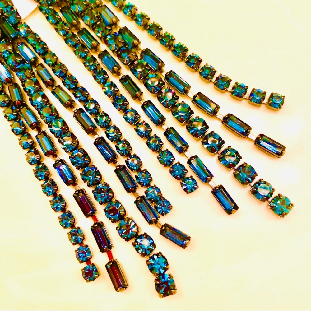 🌺🎉HP🎉🌺 NWT Kate Spade Glitzville Crystal Fringe Earrings - Picture 5 of 9